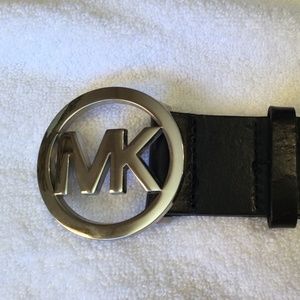 Michael Kors black leather belt